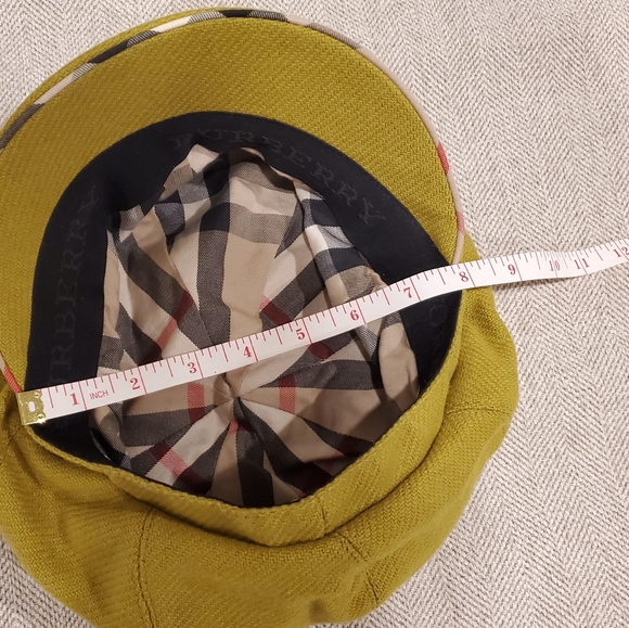 HP Brand new Burberry newsboy hat size medium - Picture 7 of 9